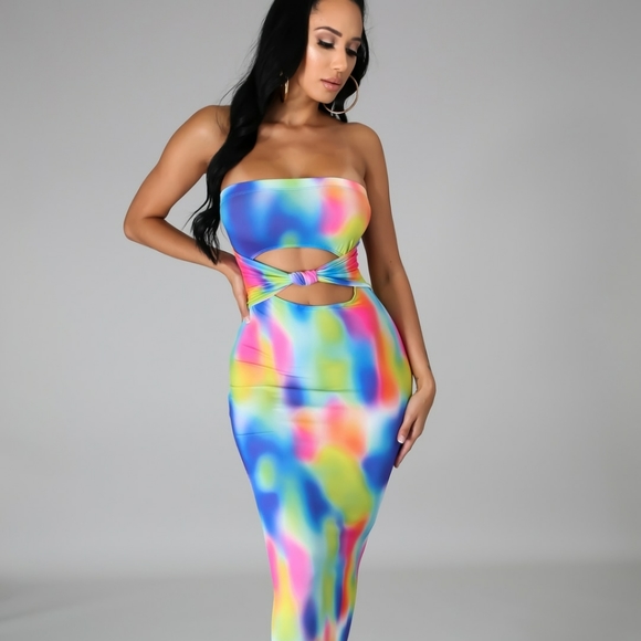 Dress - Picture 2 of 2